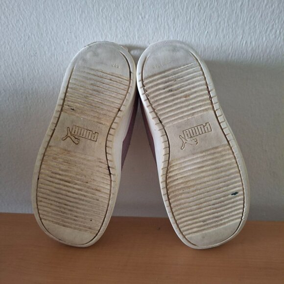 Puma Kids White and Pink Sneakers - Size US 10C (EUR 27) - Picture 7 of 9